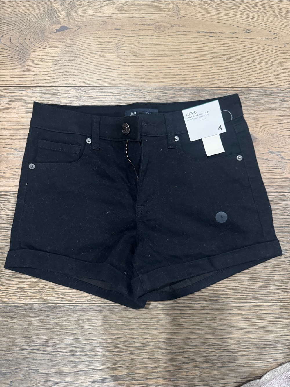 Aeropostale Black High Rise MIDI 3” Cuffed Denim Shorts NWT Size 4